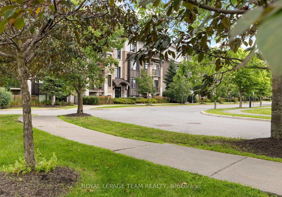 655-beauparc-private-ottawa-ontario-x13668562
