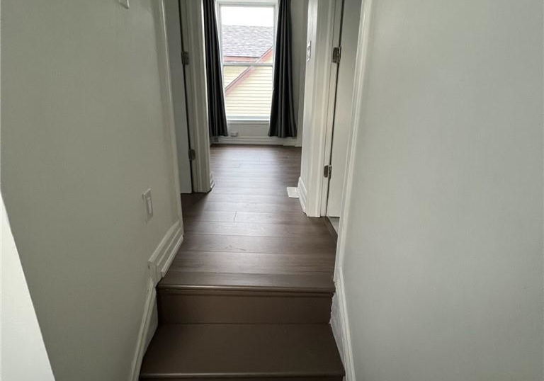 1164-cannon-street-e-hamilton-ontario-x13668760