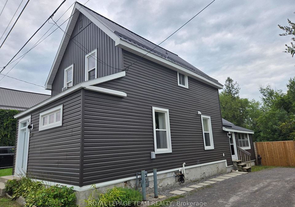 287-water-street-mississippi-mills-ontario-x13668836