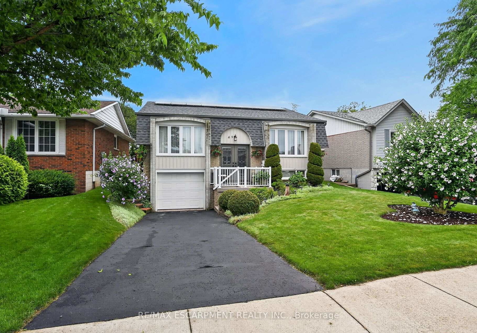 49-brookstream-court-hamilton-ontario-x13669034