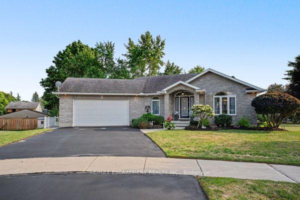 8-upton-court-north-dumfries-ontario-x13669126
