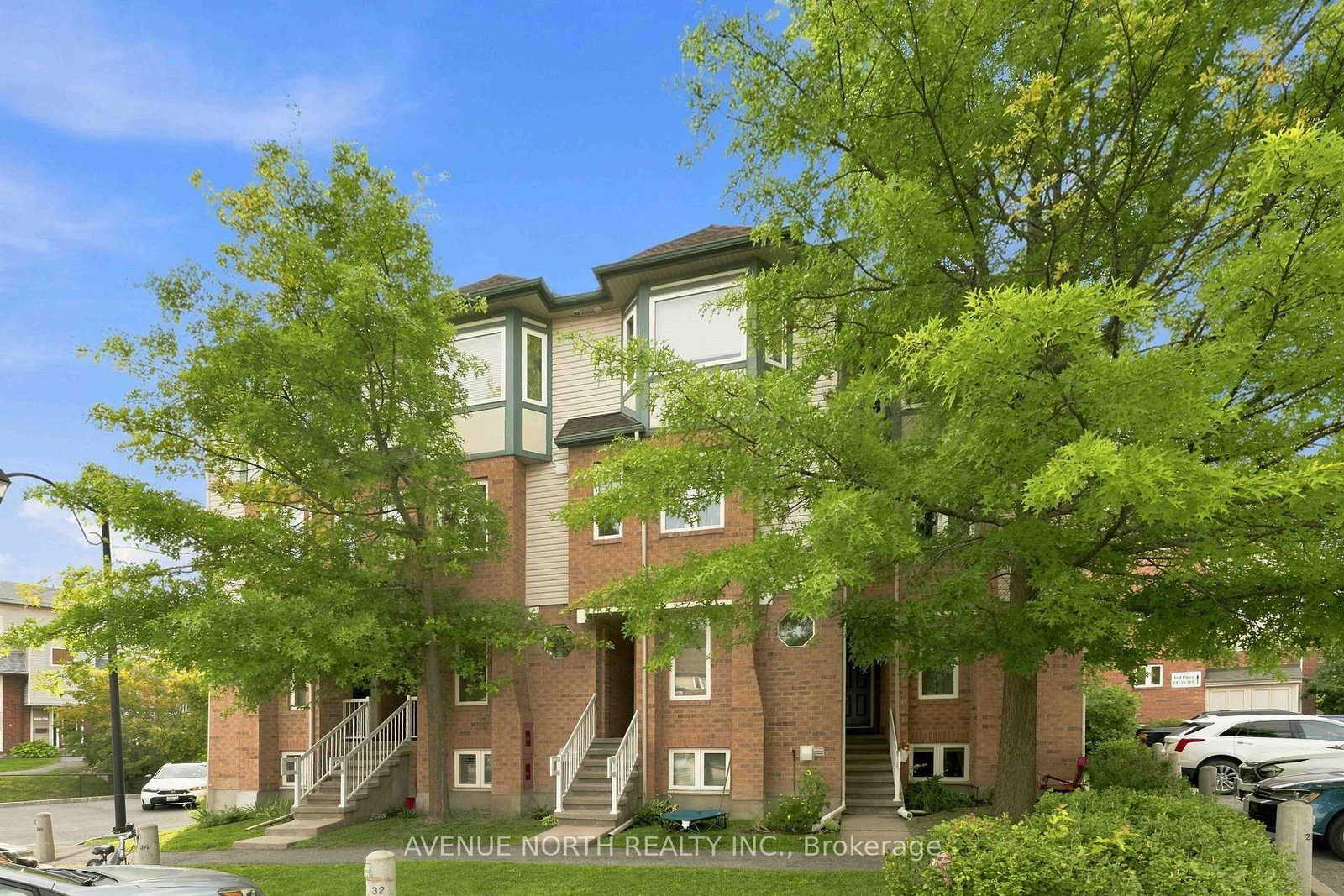 125-tall-pines-private-ottawa-ontario-x13669260