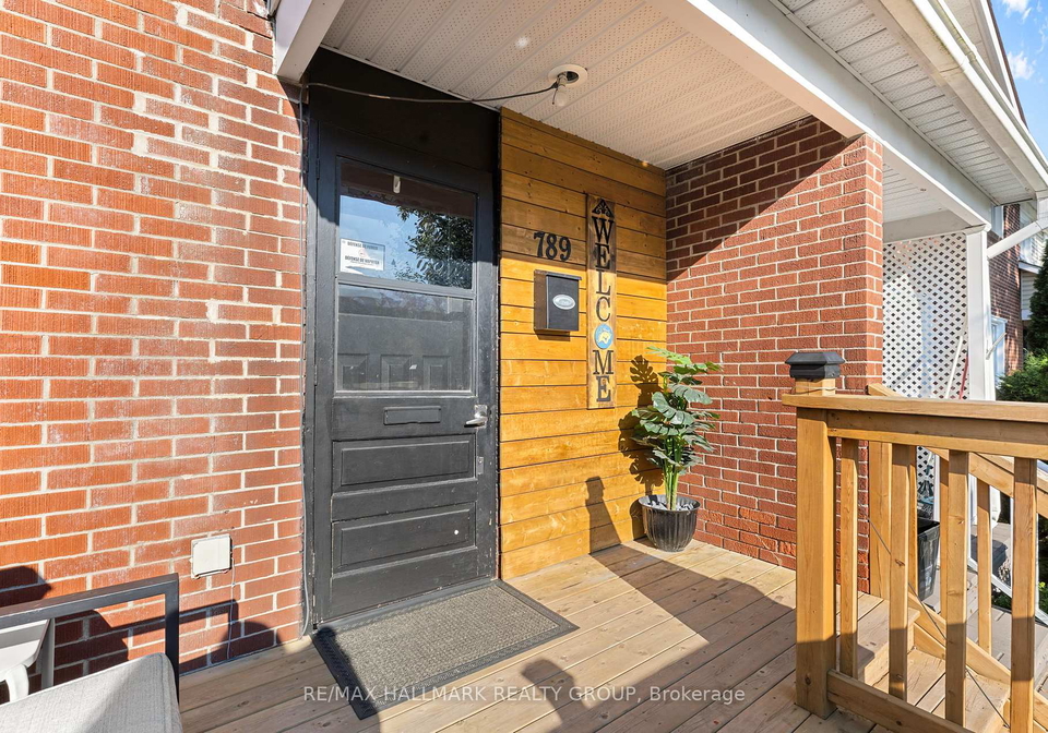 789-borthwick-avenue-ottawa-ontario-x13669282