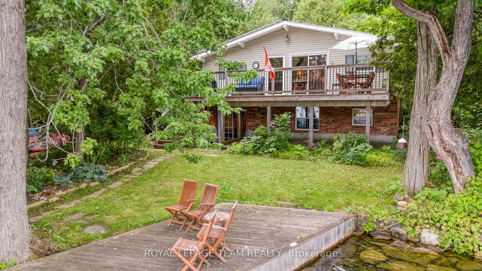 3-b1-road-rideau-lakes-ontario-x13669292