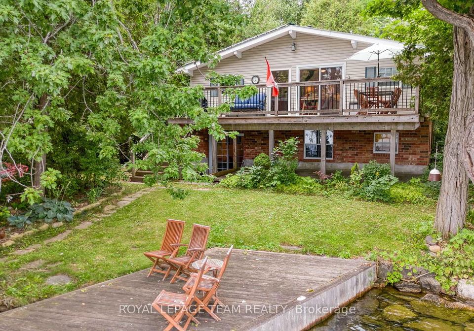 3-b1-road-rideau-lakes-ontario-x13669292