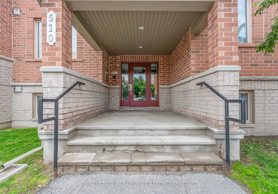 510-stonefield-private-ottawa-ontario-x13669454