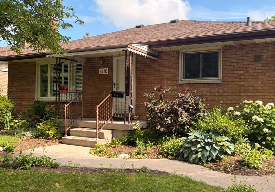 1210-patann-drive-london-east-ontario-x13669470