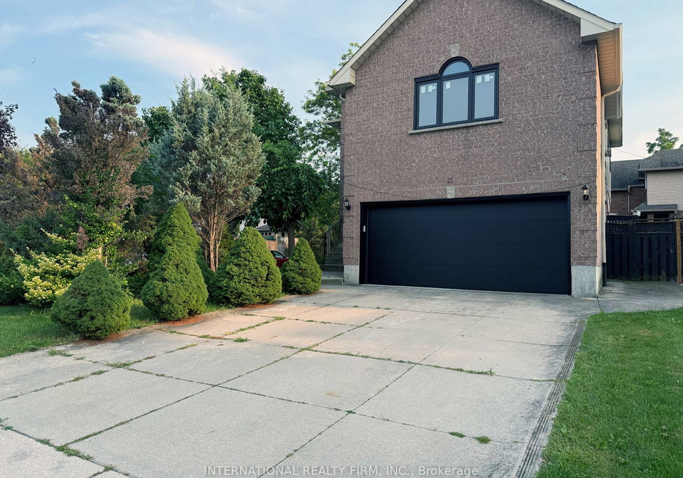 43-falconridge-drive-hamilton-ontario-x13669518