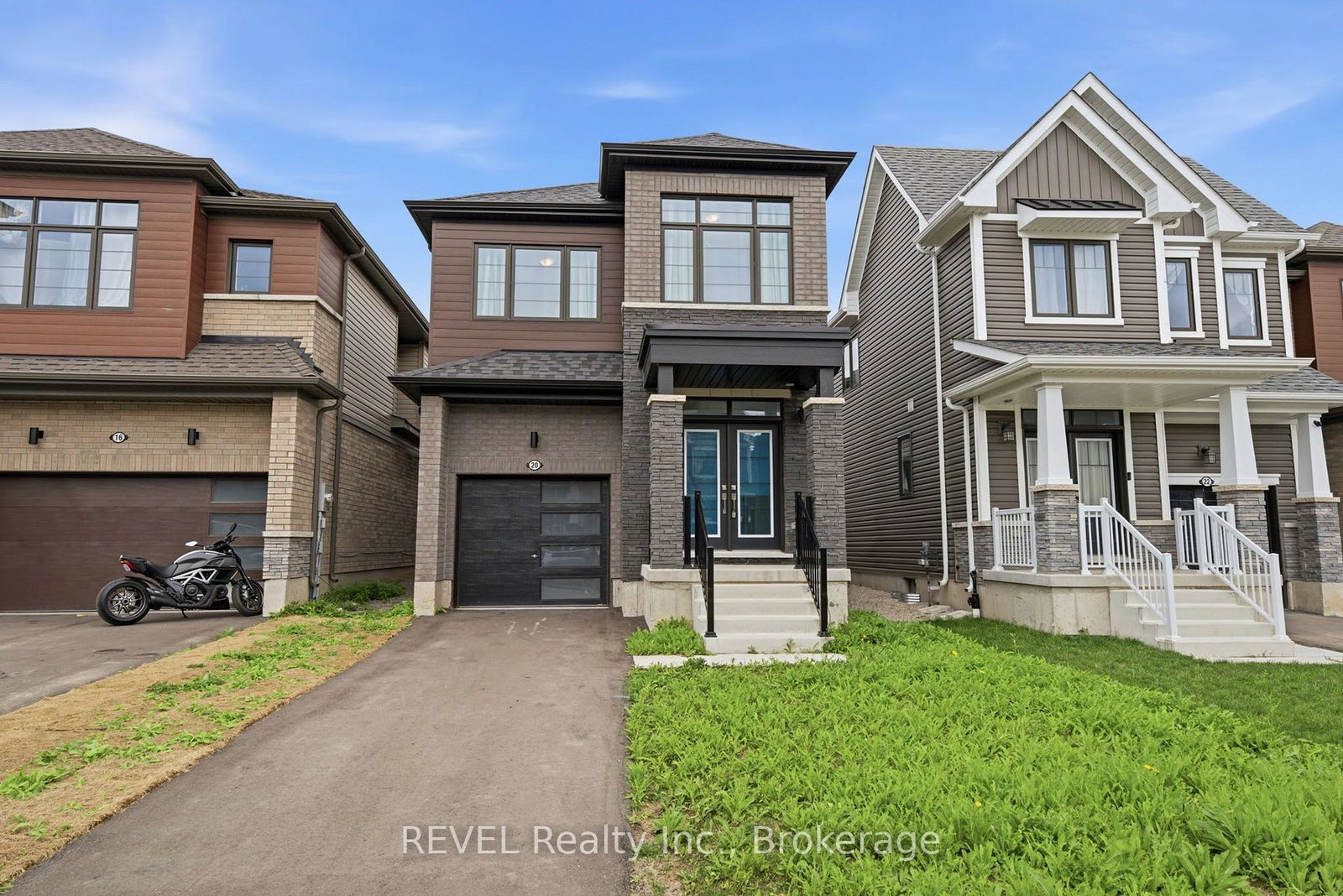 20-selection-heights-thorold-ontario-x13669610