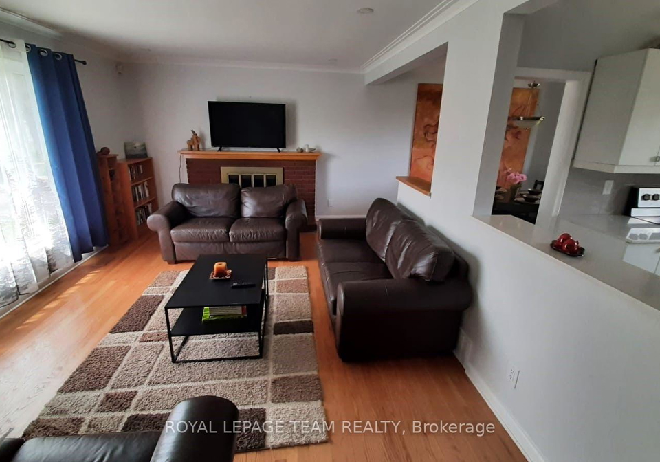 1015-pinecrest-road-ottawa-ontario-x13669888