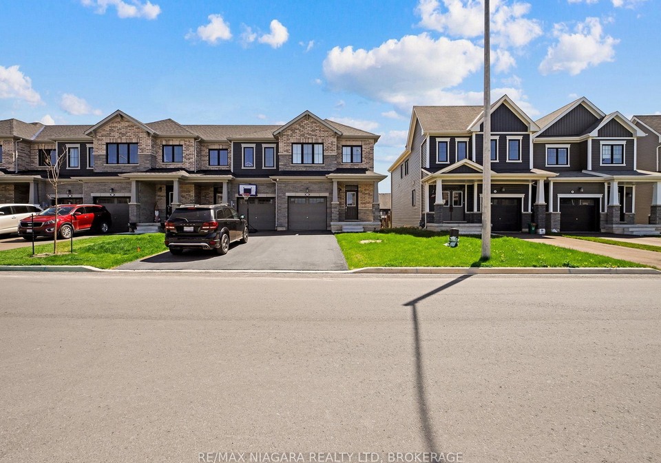 309-vanilla-trail-thorold-ontario-x13669890