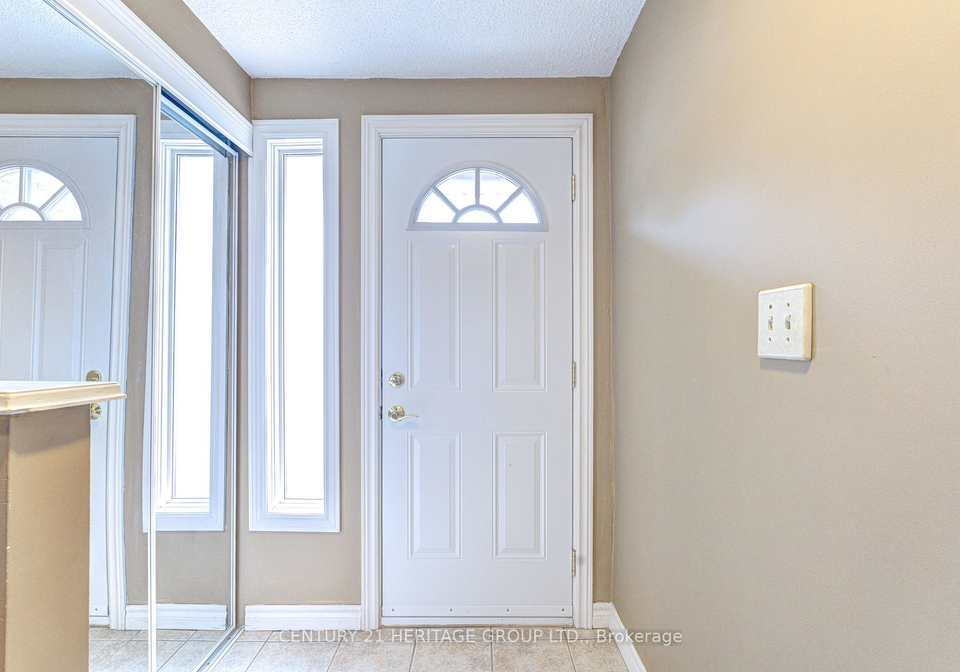 145-rice-avenue-hamilton-ontario-x13670096