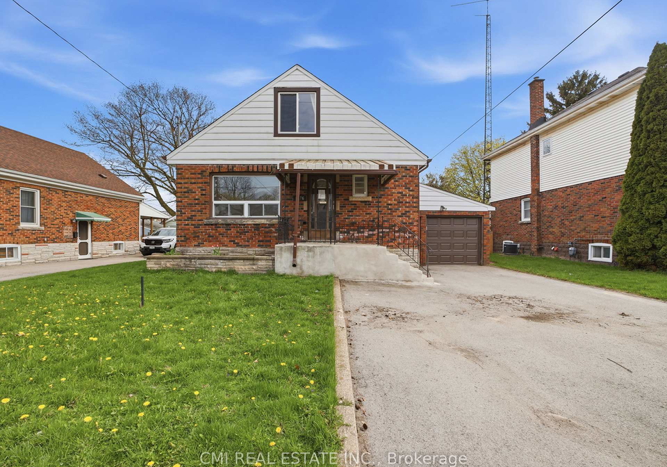 6476-maranda-street-niagara-falls-ontario-x13670102