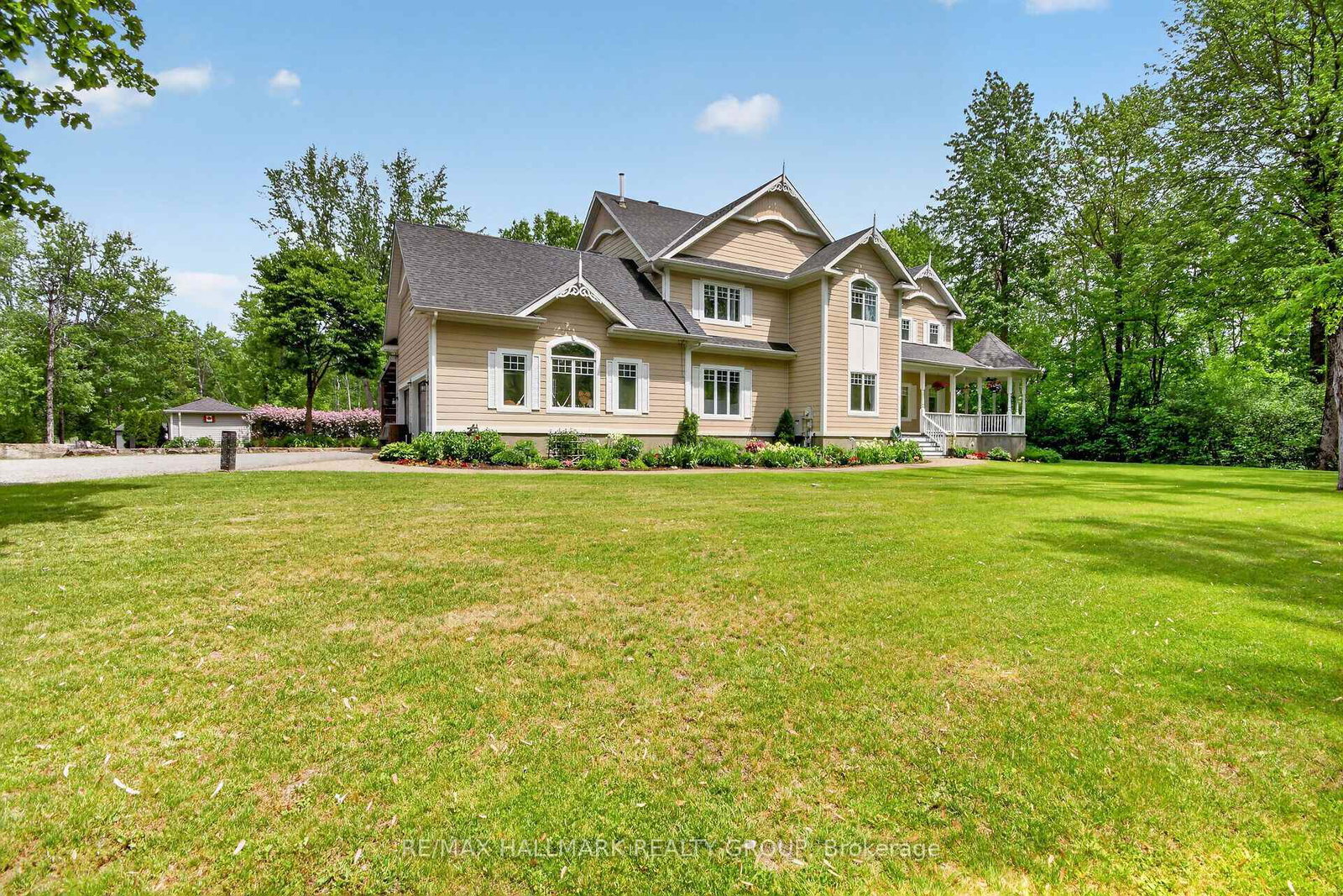 104-wilbert-cox-drive-ottawa-ontario-x13670246