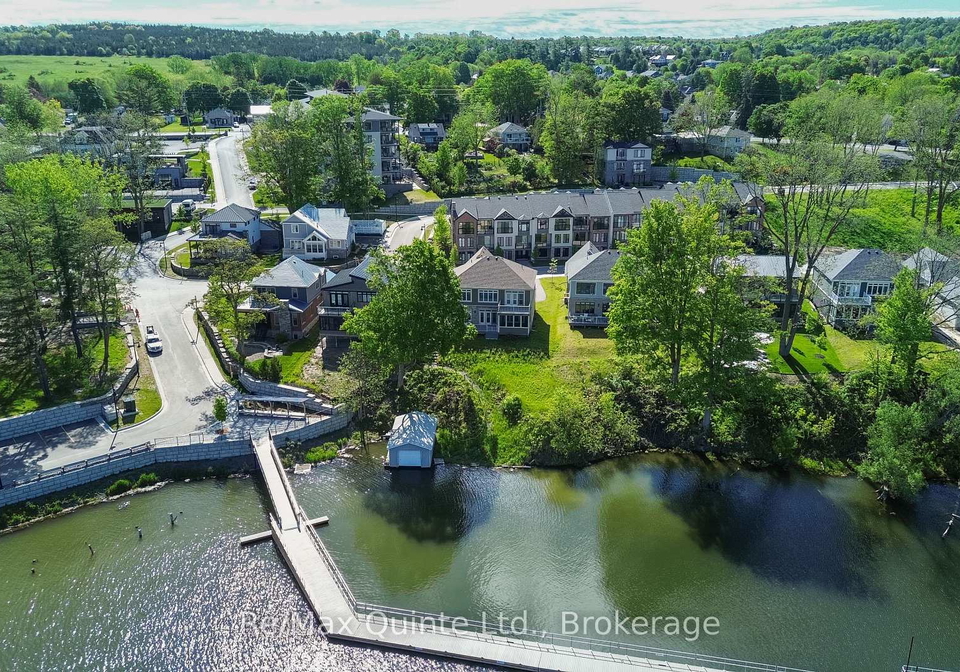 125-villeneuve-drive-prince-edward-county-ontario-x13670498