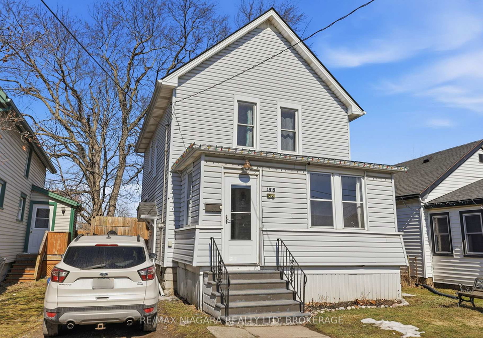 4919-huron-street-niagara-falls-ontario-x13670578