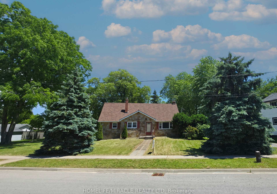 17-goderich-street-fort-erie-ontario-x13670646