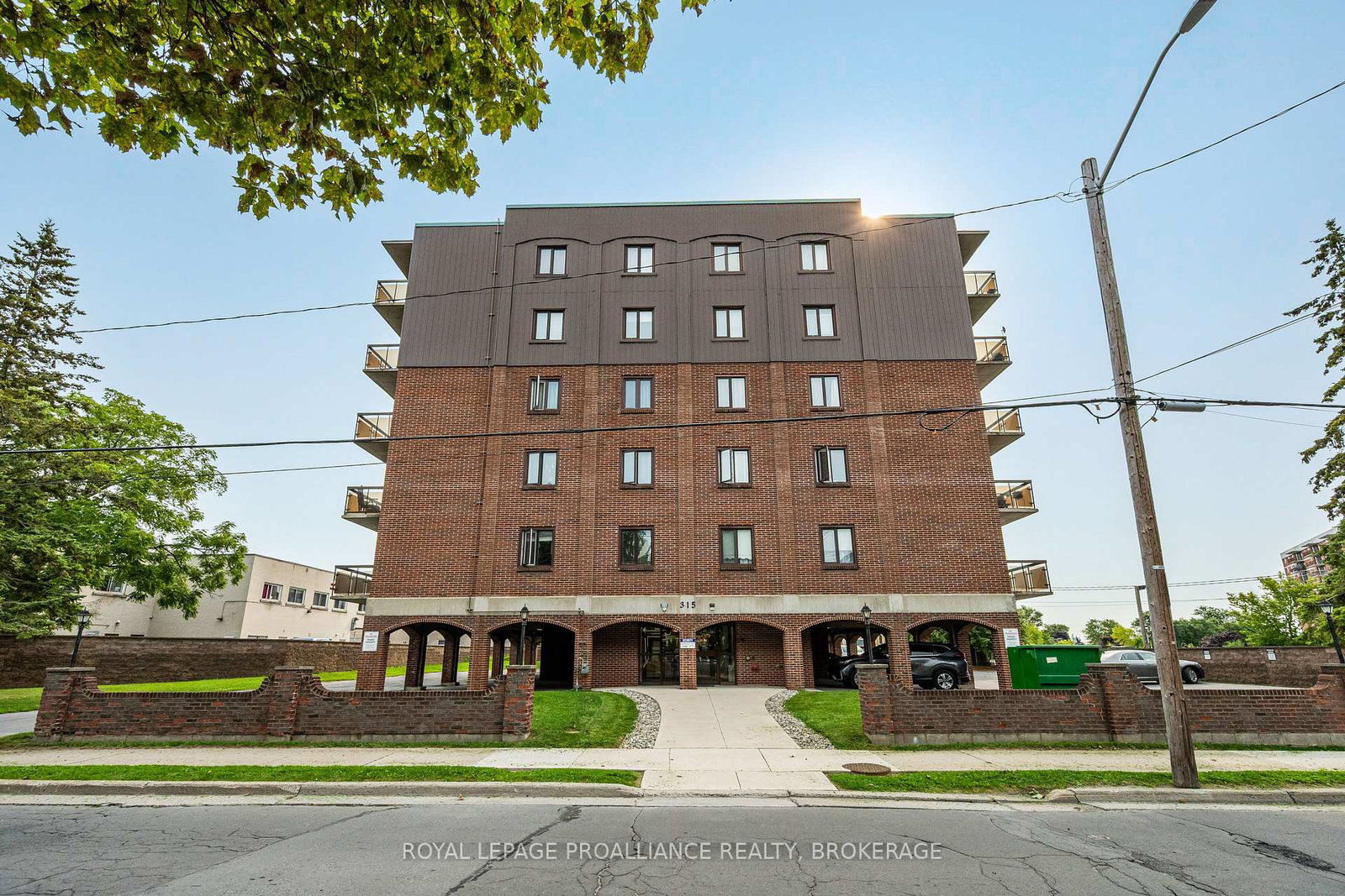 315-regent-street-kingston-ontario-x13670652