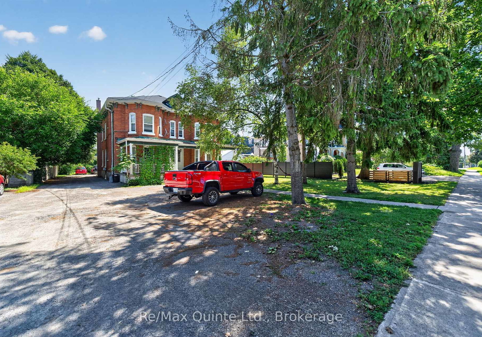 205-charles-street-belleville-ontario-x13670716