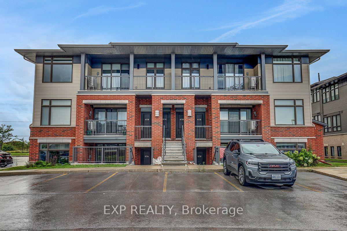 60-jaguar-private-kanata-ontario-x13670886
