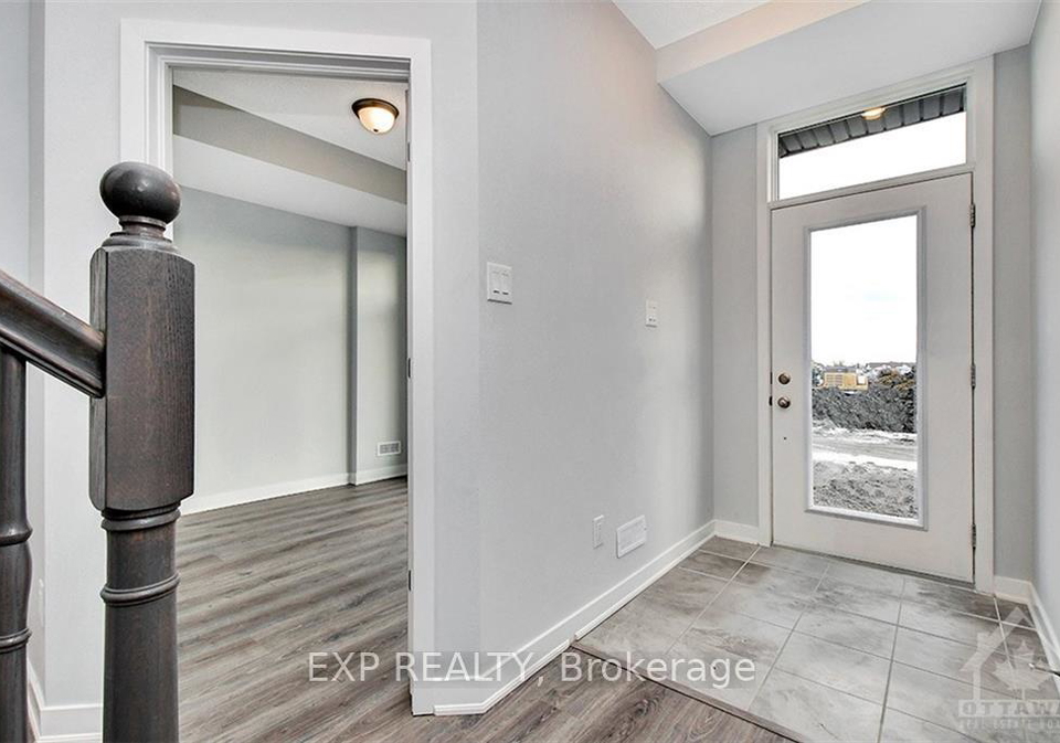 821-mikinak-road-ottawa-ontario-x13670992