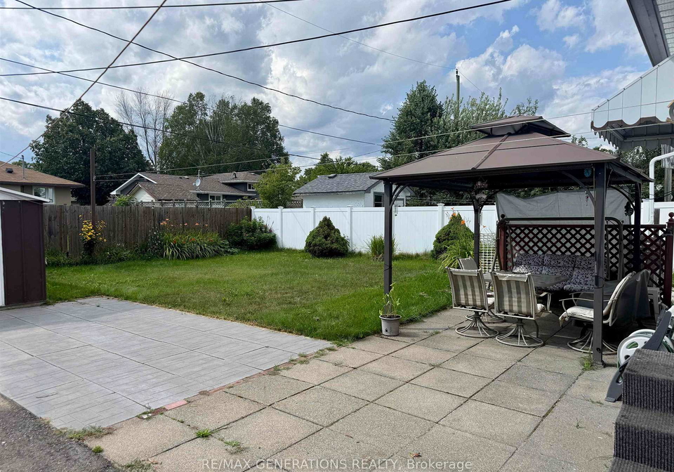 115-james-street-n-thunder-bay-ontario-x13671024