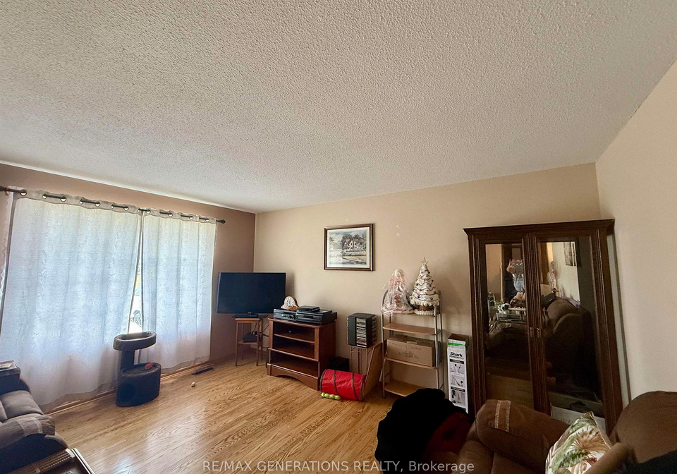 115-james-street-n-thunder-bay-ontario-x13671024