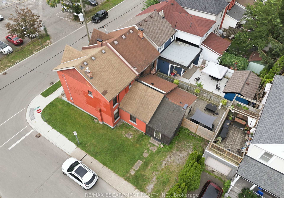 203-caroline-street-n-hamilton-ontario-x13671116