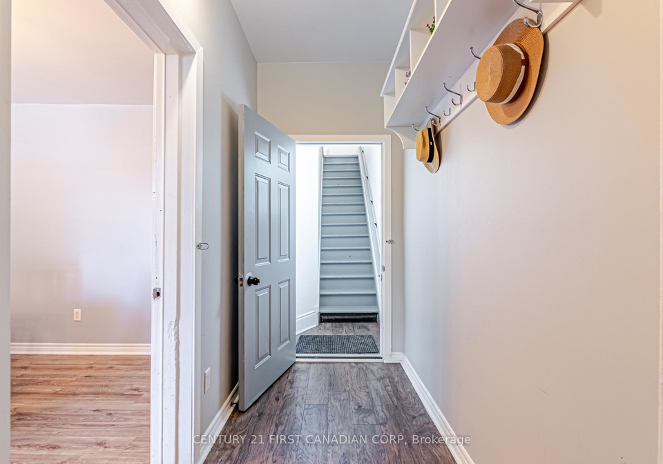 425-english-street-london-east-ontario-x13671154