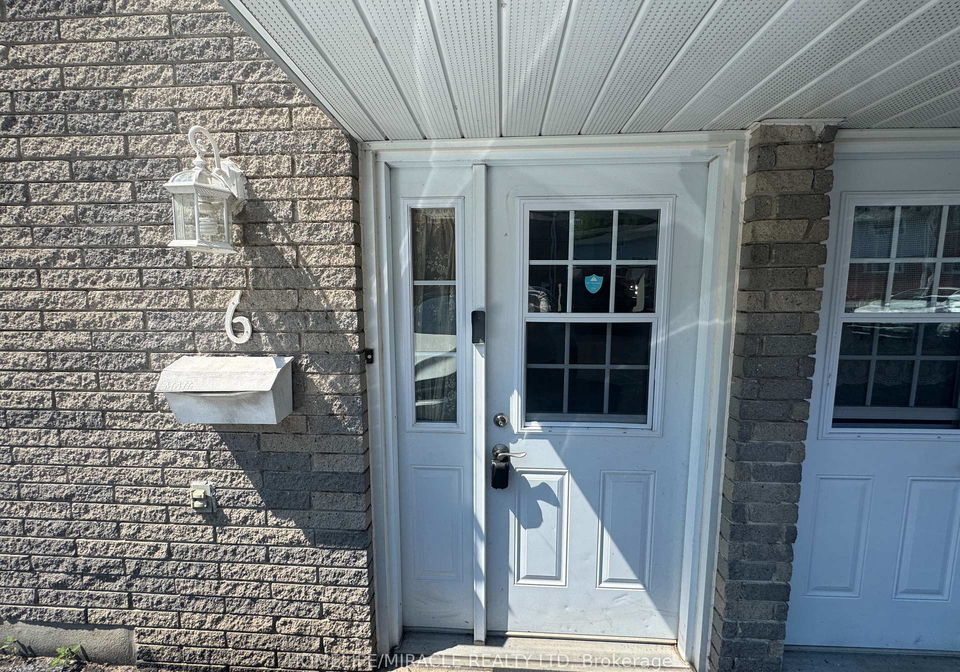 893-lakeshore-drive-north-bay-ontario-x13671246