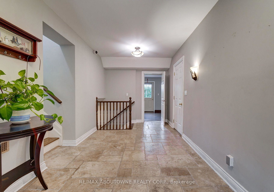 178-carlisle-road-hamilton-ontario-x13671266