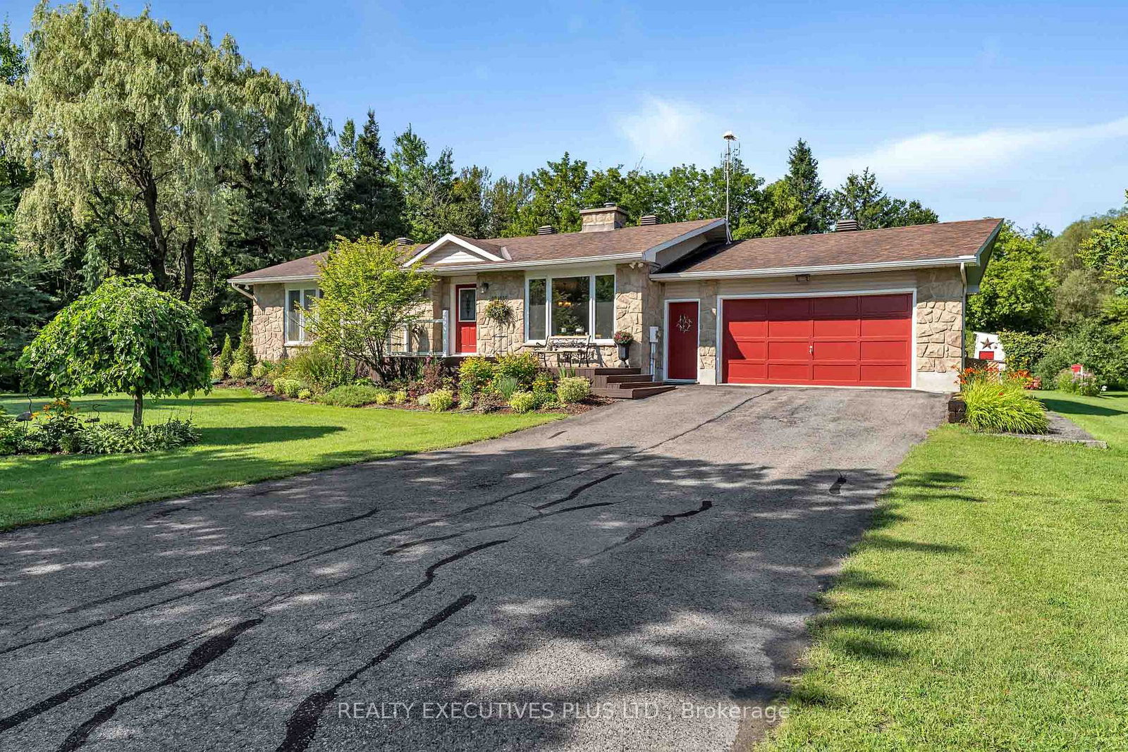 3896-schnupp-road-w-clarence-rockland-ontario-x13671294