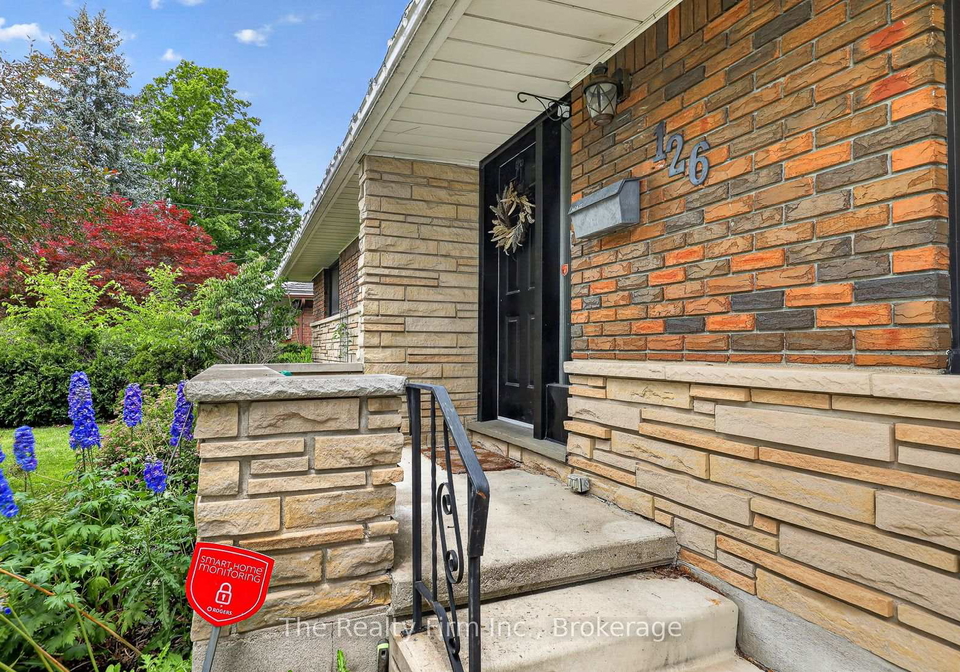 126-springbank-avenue-n-woodstock-ontario-x13671366