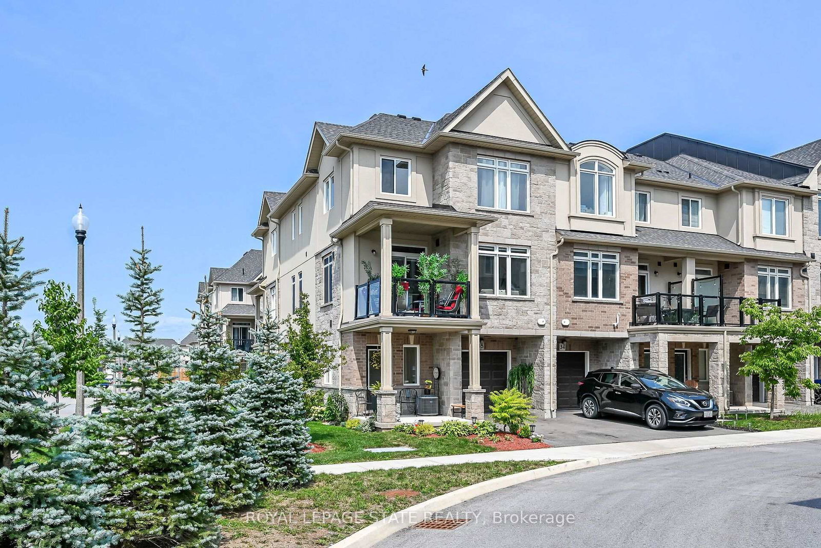 40-zinfandel-drive-hamilton-ontario-x13671402
