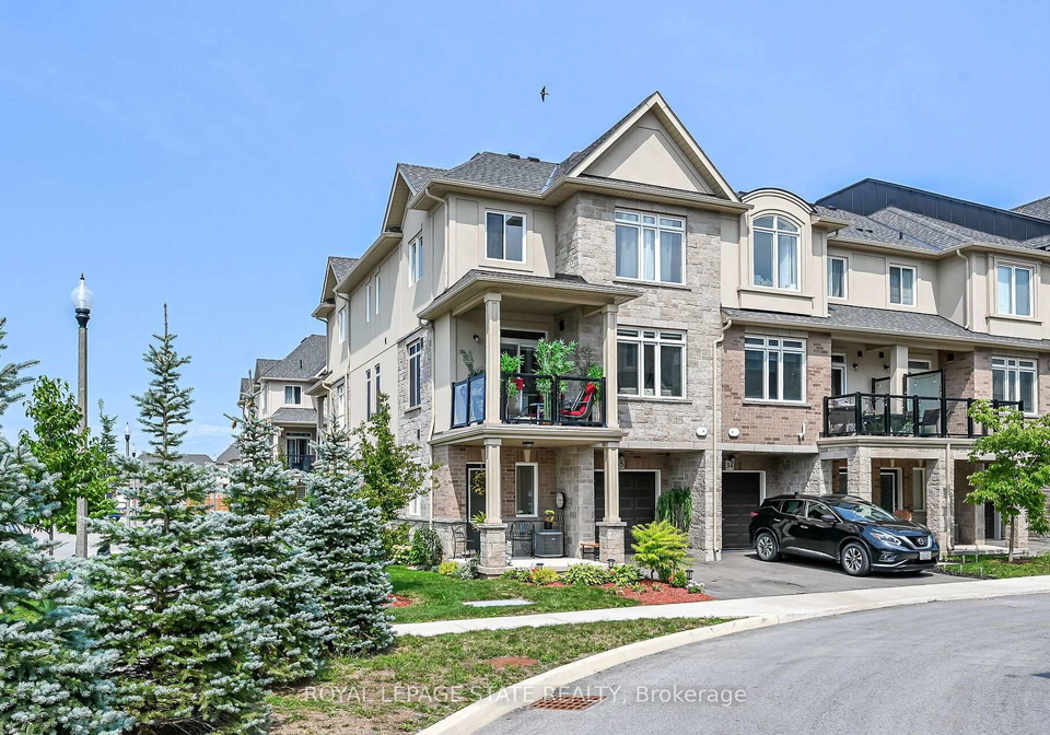 40-zinfandel-drive-hamilton-ontario-x13671402