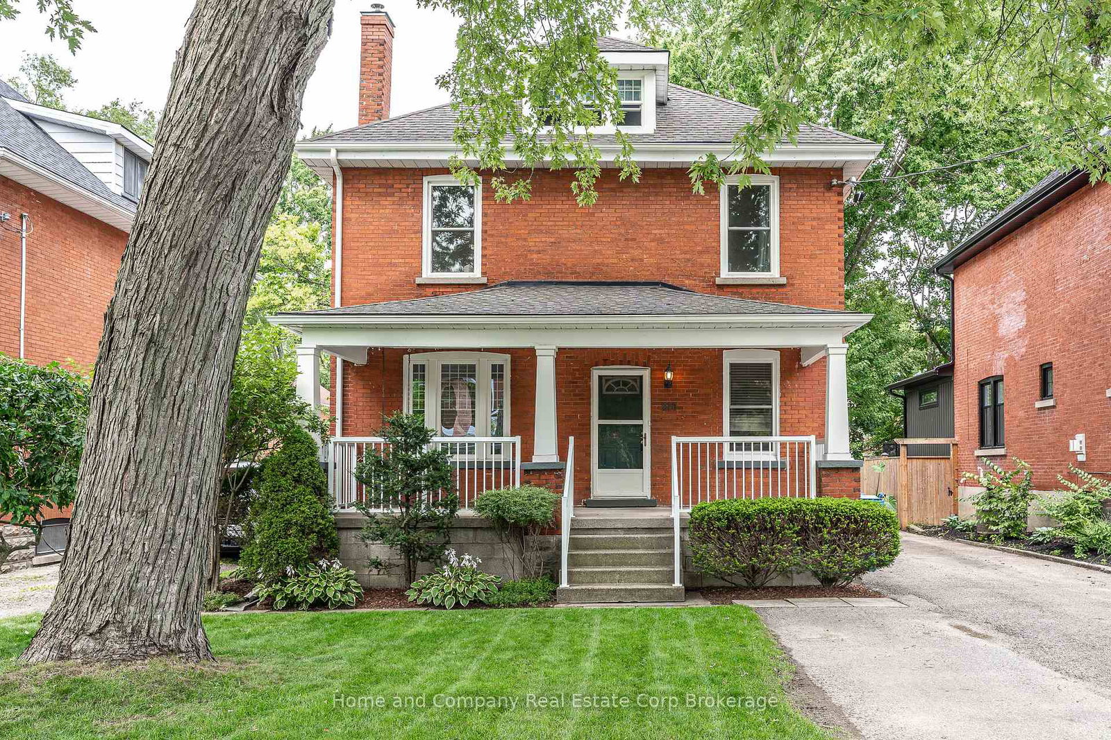 216-douglas-street-stratford-ontario-x13671584