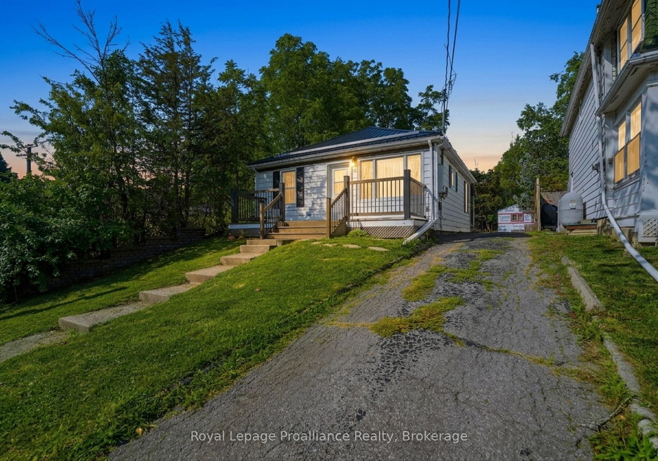 44-geddes-street-belleville-ontario-x13671682