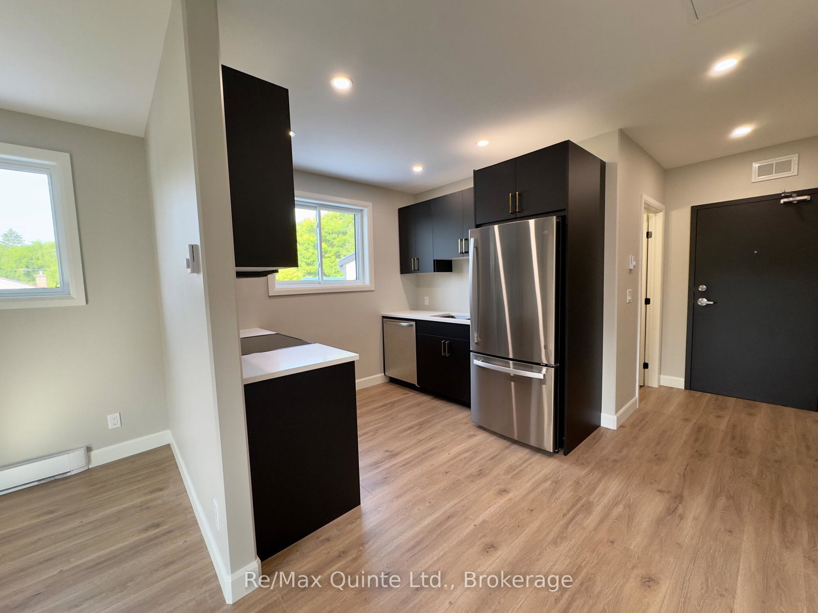 330-victoria-street-tweed-ontario-x13671814
