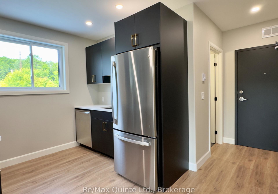 330-victoria-street-tweed-ontario-x13671814
