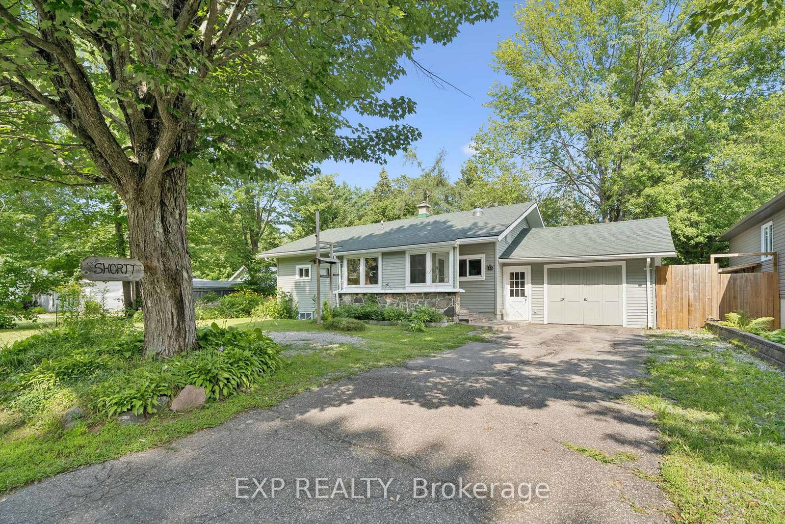 23-ewing-street-bracebridge-ontario-x13671876