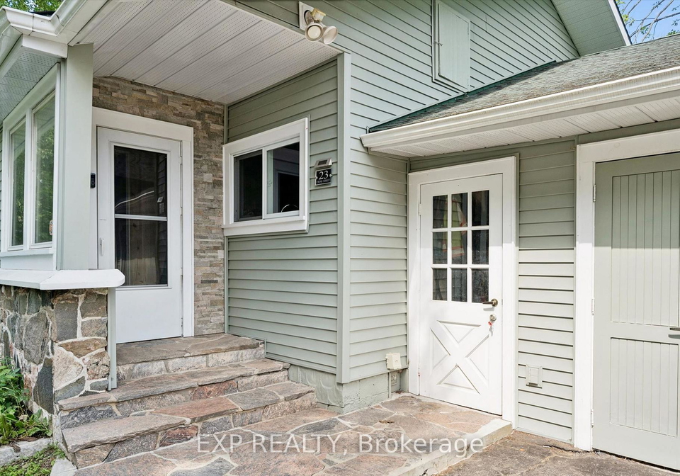 23-ewing-street-bracebridge-ontario-x13671876