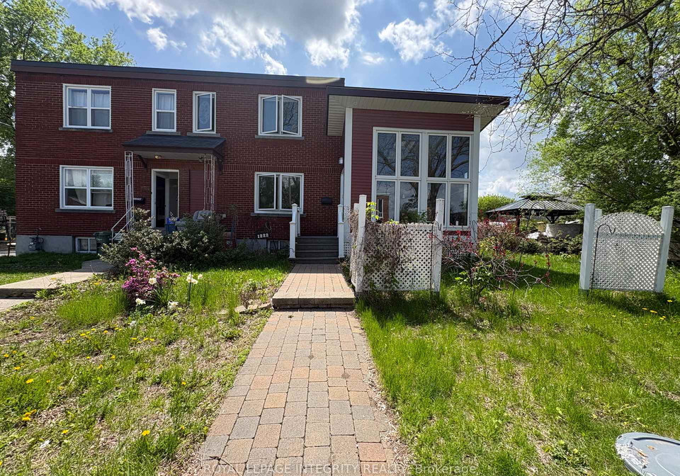 1222-dorchester-avenue-ottawa-ontario-x13671920