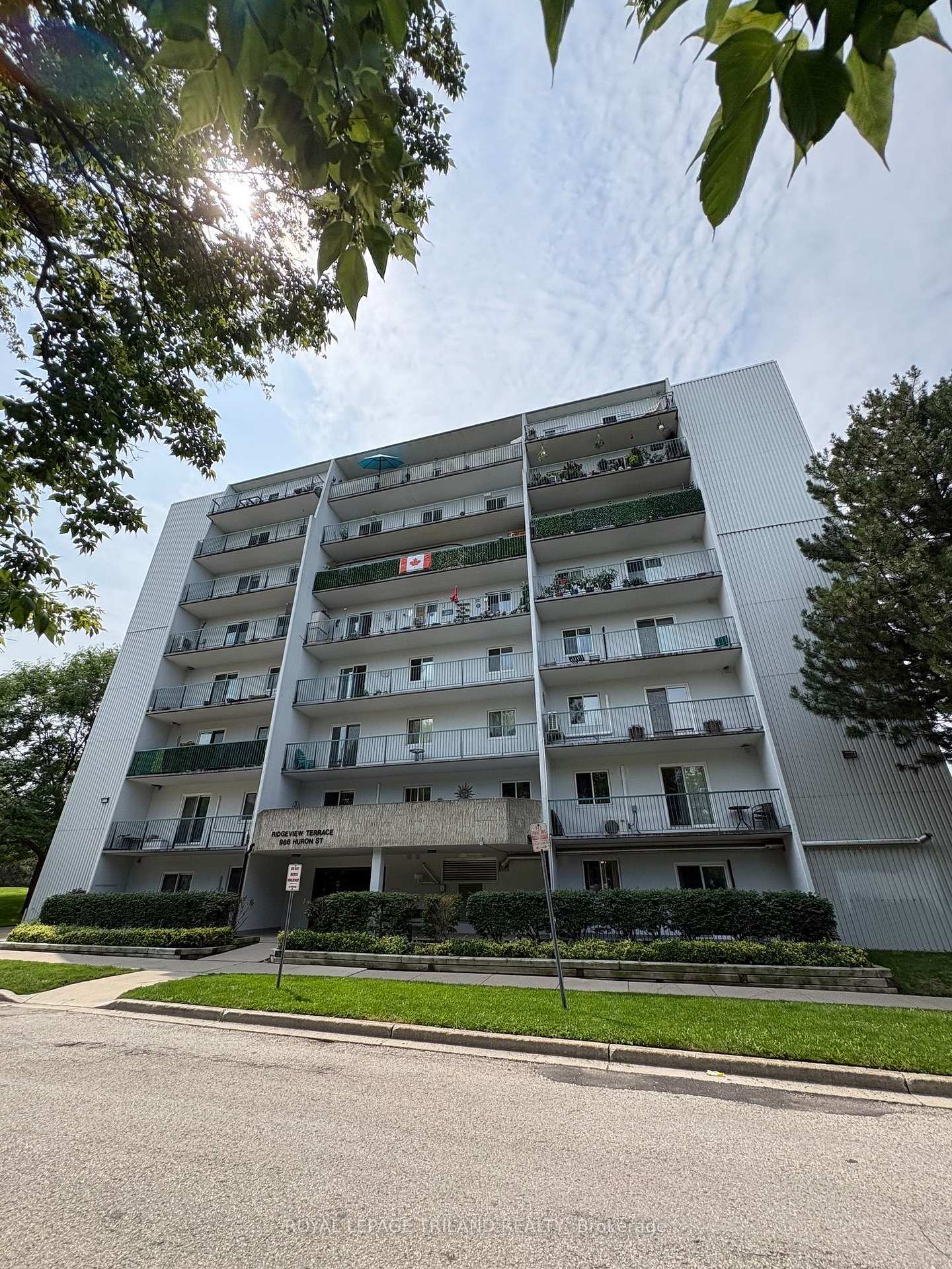 986-huron-street-london-east-ontario-x13671964