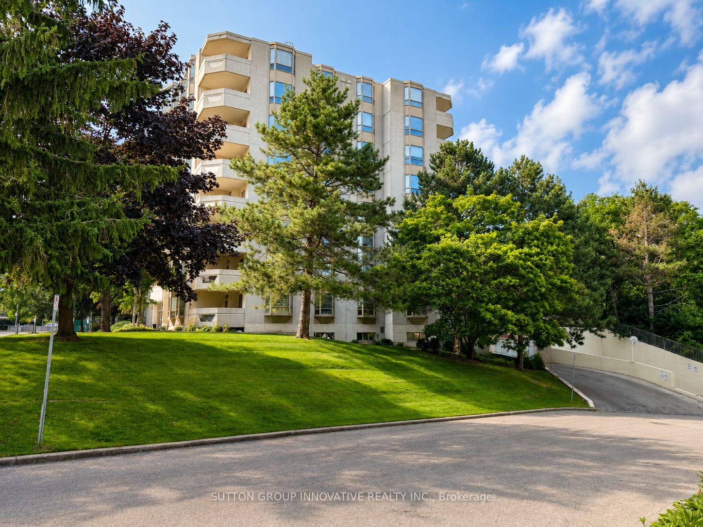 8-village-green-boulevard-hamilton-ontario-x13672008