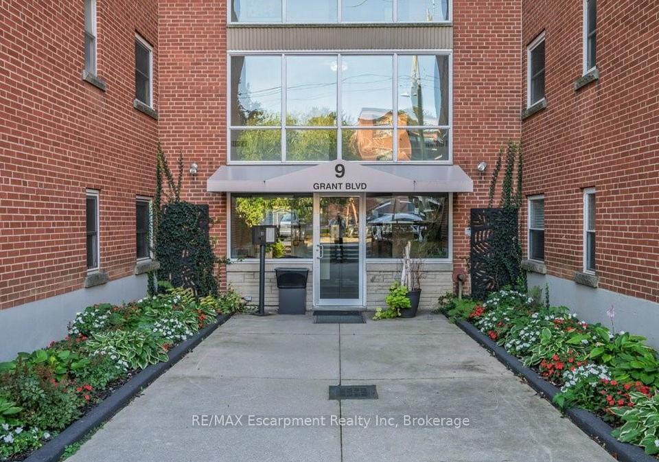 9-grant-boulevard-hamilton-ontario-x13672070