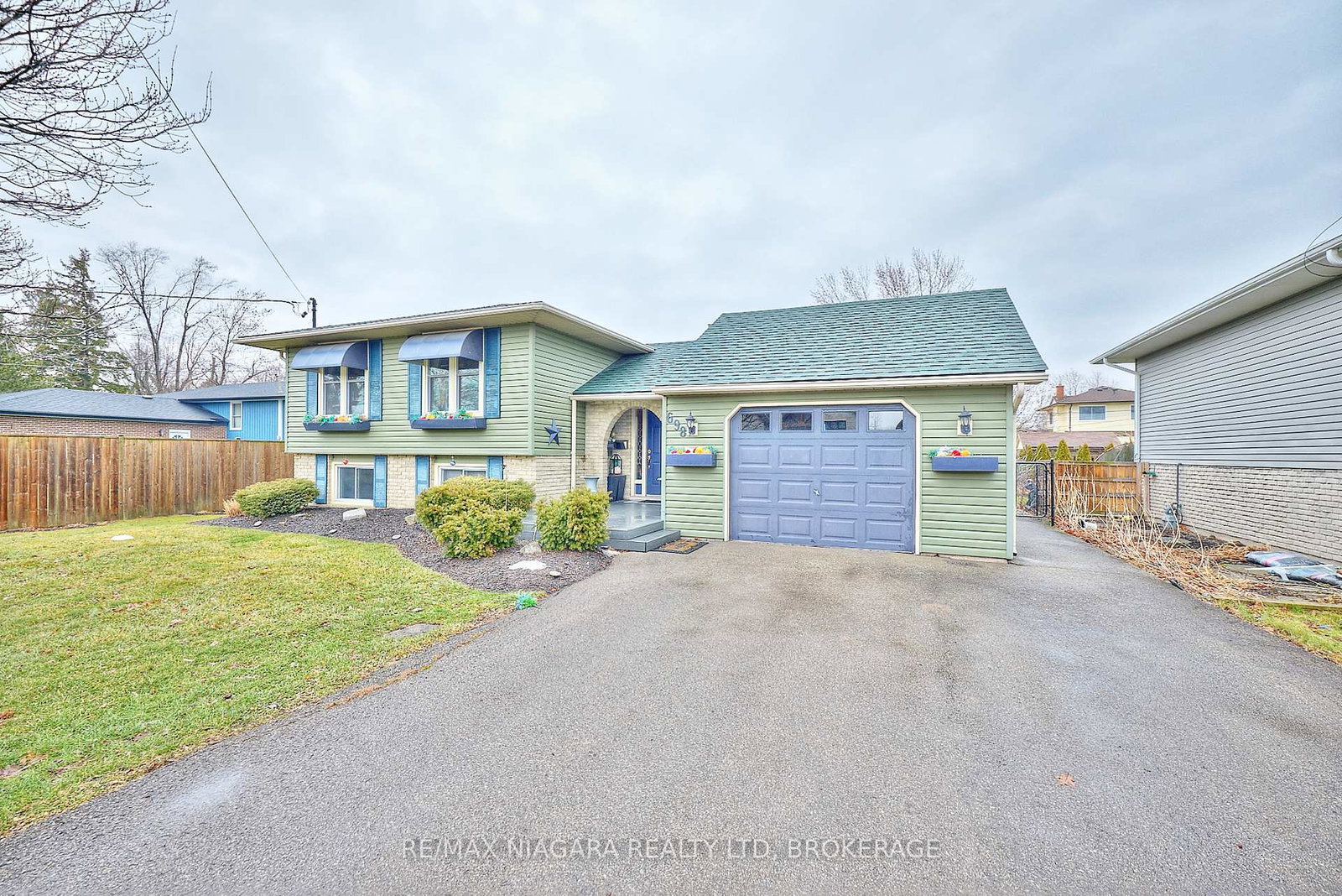 698-buffalo-road-fort-erie-ontario-x13672092