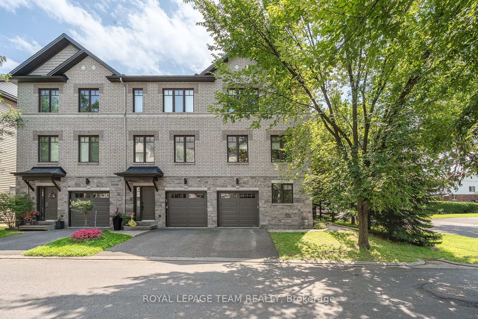 100-brilia-private-ottawa-ontario-x13672114
