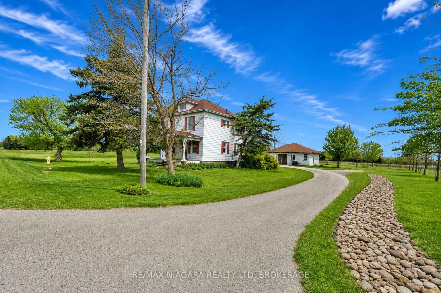 1068-niagara-stone-road-niagara-on-the-lake-ontario-x13672126