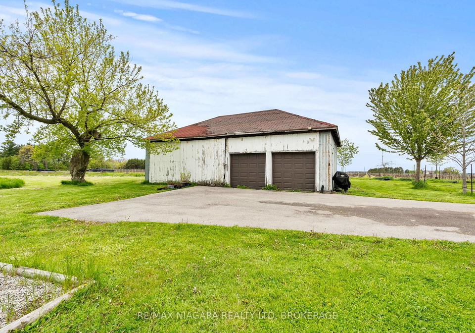 1068-niagara-stone-road-niagara-on-the-lake-ontario-x13672126