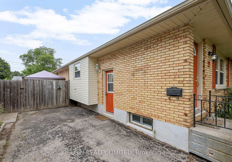 27-vanier-place-st-thomas-ontario-x13672224